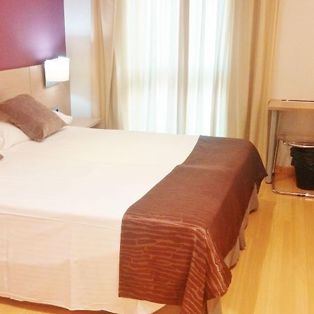 Hotel Abbot Барселона Экстерьер фото